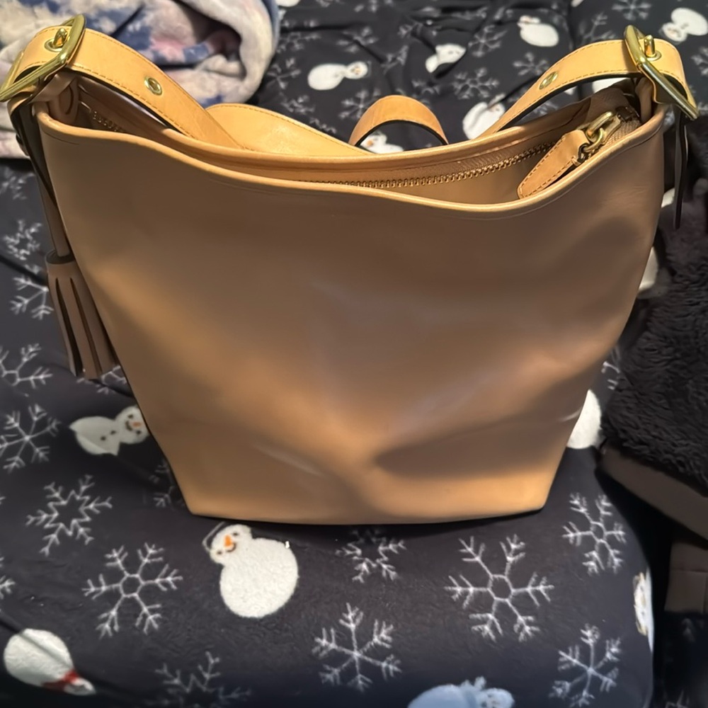 Coach Tan Leather Hobo Bag with Gold Hardware
